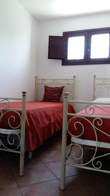 Portoselvaggio Villa Martina Santa Caterina  Esterno foto